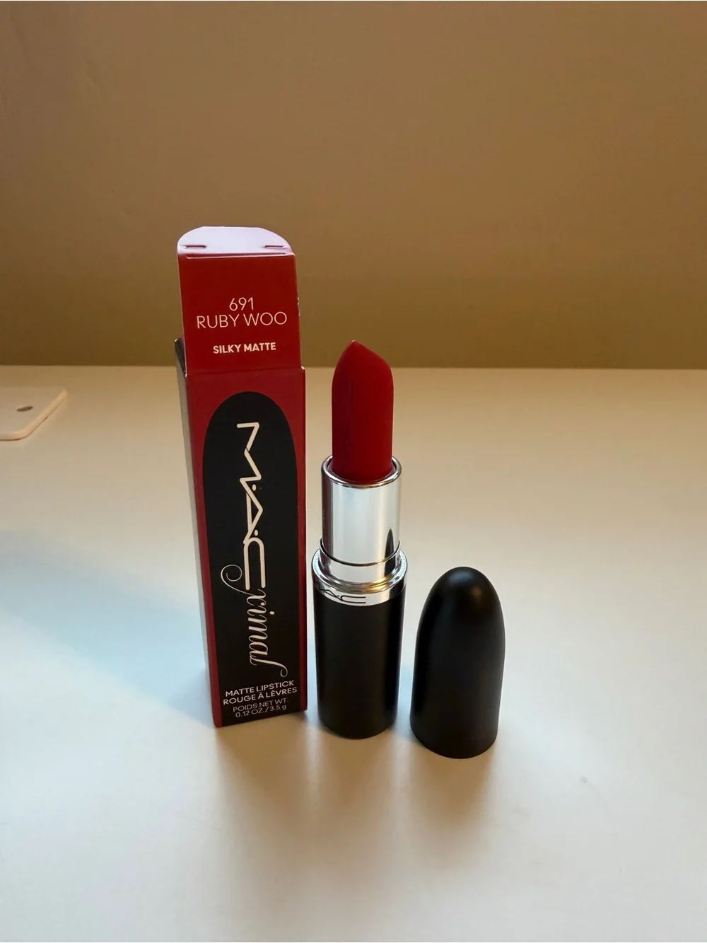 MAC Cosmetics M·A·Cximal Silky Matte Lipstick — Ruby Woo